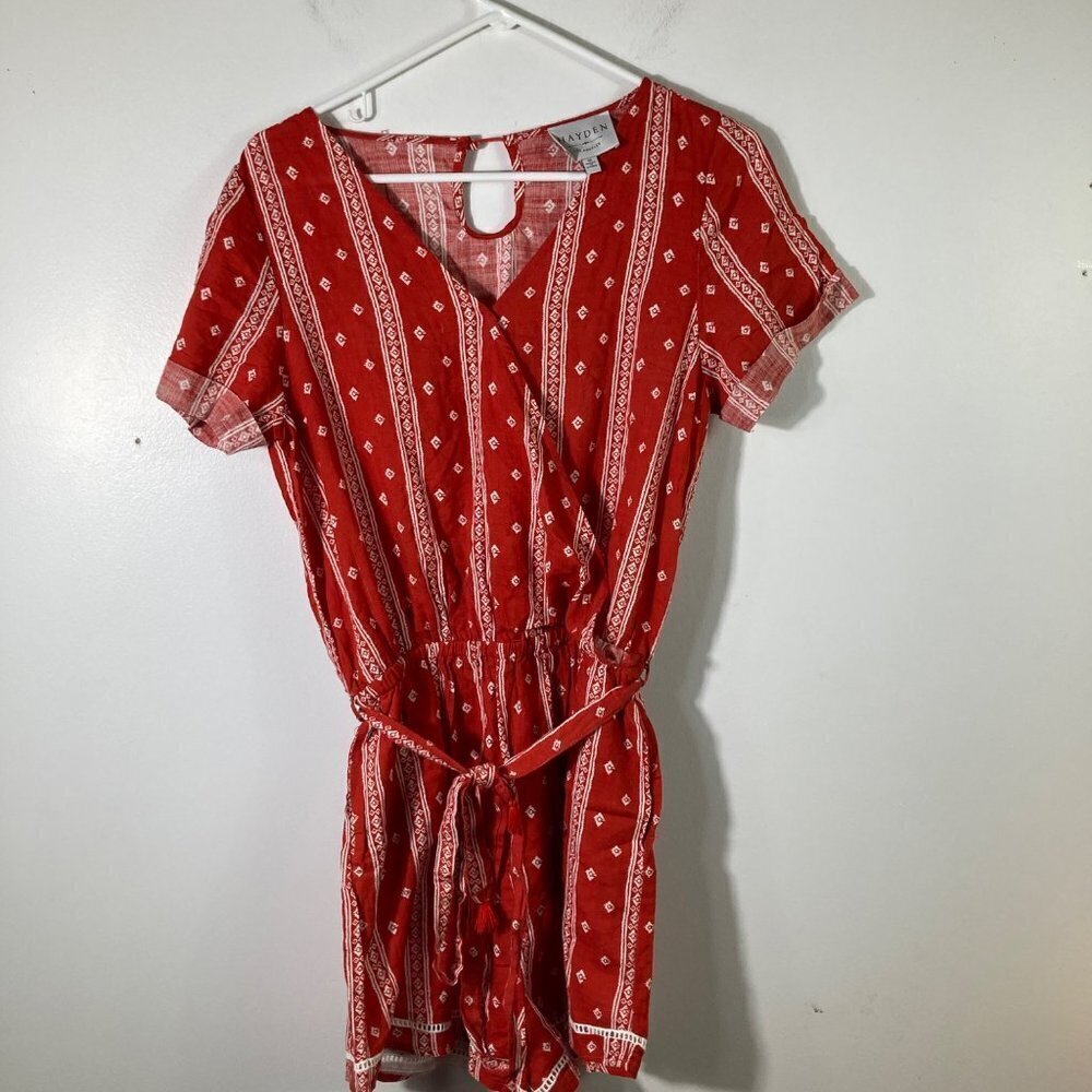 Womens Hayden Los Angeles Romper‎ Aztec Pattern Red White Belt M